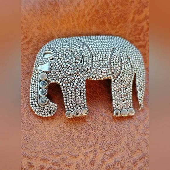 NAPIER Silver 925 Elephant Pin Brooch - Picture 4 of 8